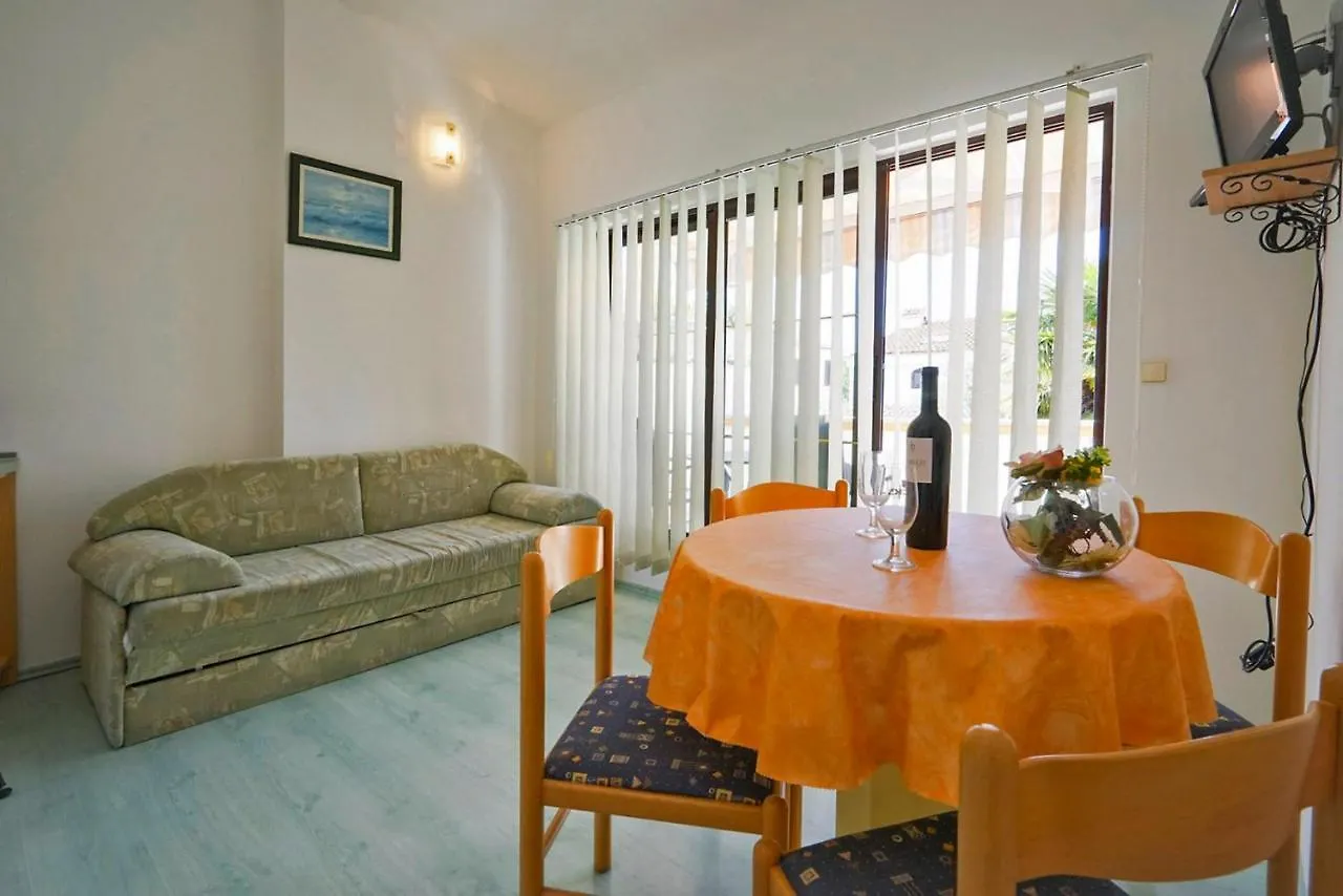 Vila Petra In Bibinje 0*,  Chorvatsko